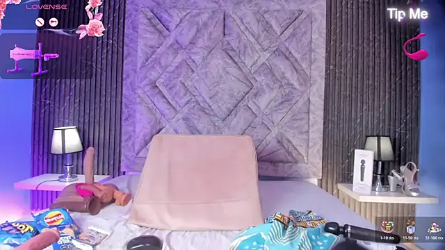 EmaRhodes Live XXX-chat