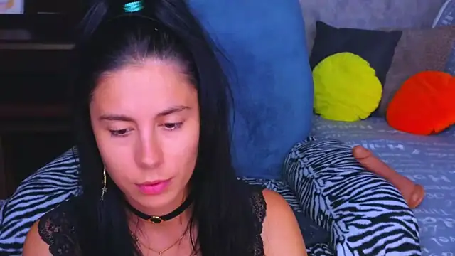 Kitty4_Reed Live XXX-Chat