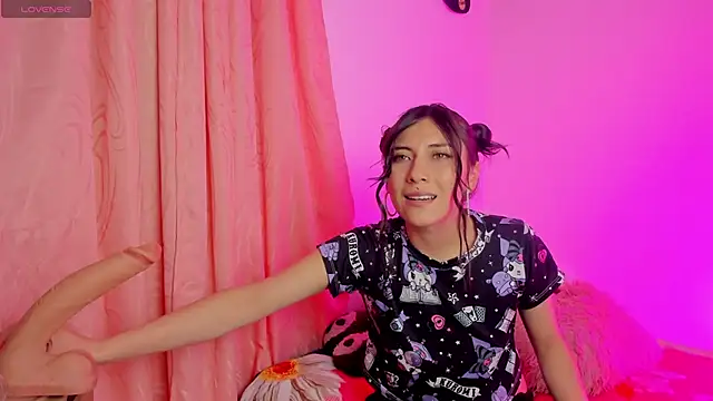 Alanaloiiss_'s Live XXX Chat
