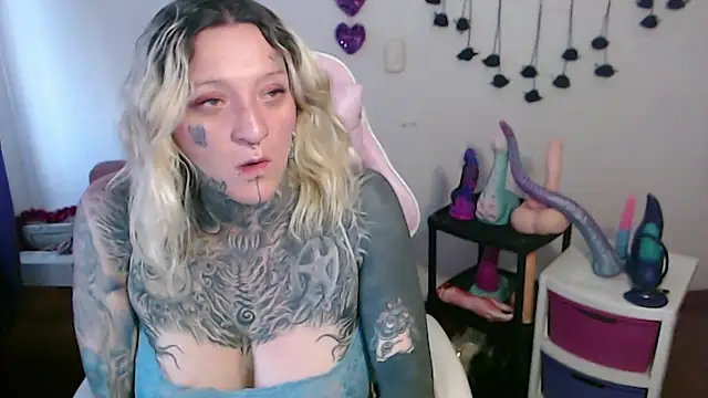 SLOPPYTITSS – Naživo XXX chat