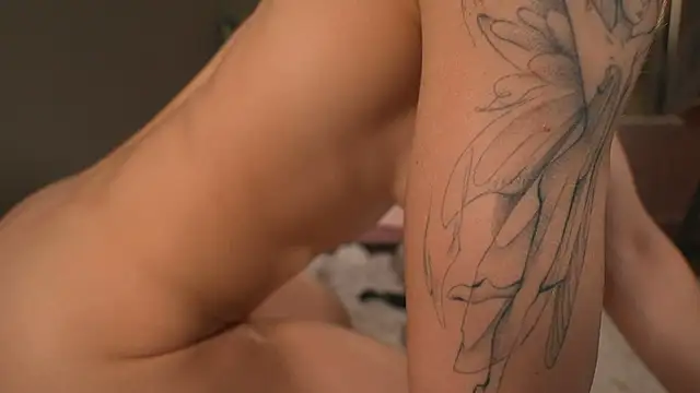 Chat +18 de ivyehex ao vivo