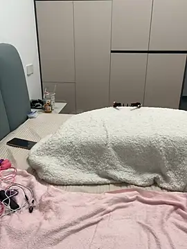 zzdd999 在線直播表演