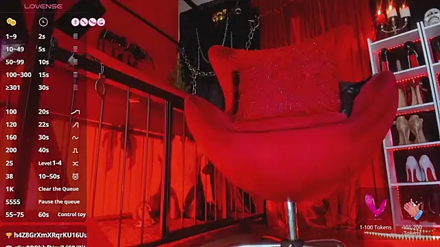 Živý XXX chat MistressAndre