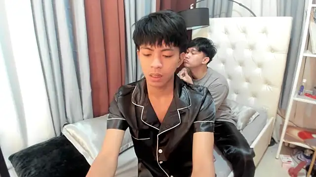Chat XXX en directo de davincihugecock