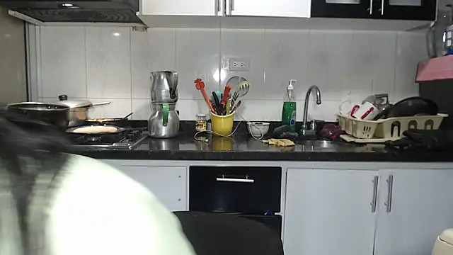 Živý XXX chat kateleyagrey