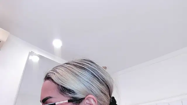 dolly_walker's Live XXX Chat