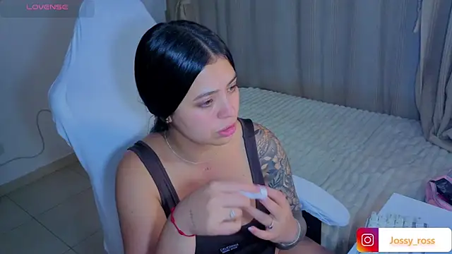 Victoryyy_ live XXX chat