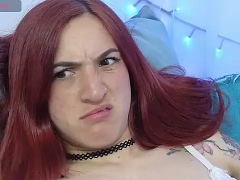 Chat +18 de ninaa_fox ao vivo