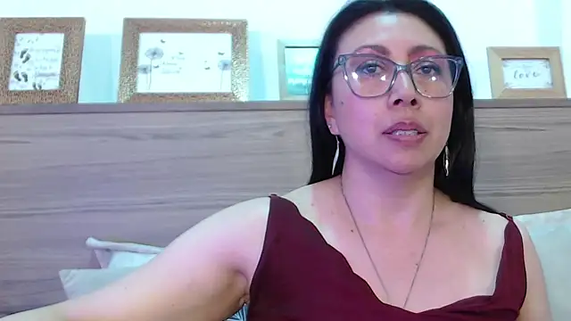 FranciscaVera Live XXX-Chat