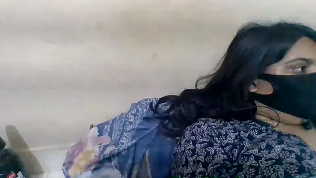 Ruchi_Singh0 Adlı Modelin Canlı XXX Sohbeti