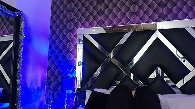 victoriaa_lee_'s Live XXX Chat