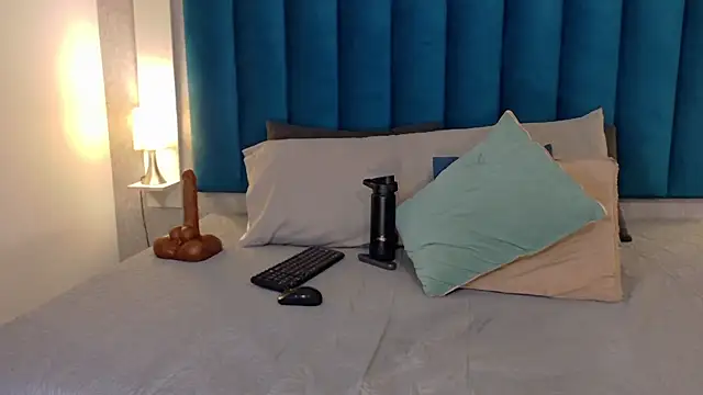 Madisonsmiith Chat XXX live
