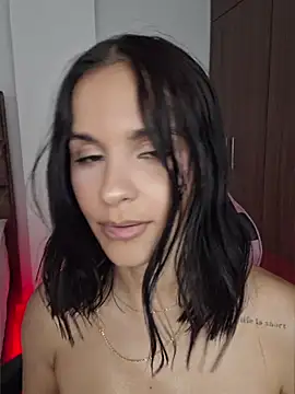 heyshaa Chat XXX in diretta