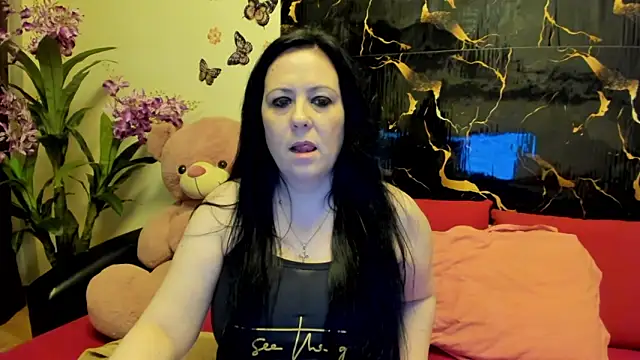 Chat +18 de MilfAngelic ao vivo