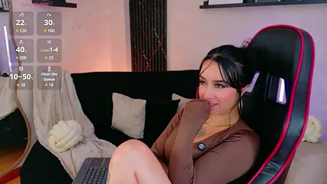 Chat +18 de EmmyEvans1 ao vivo