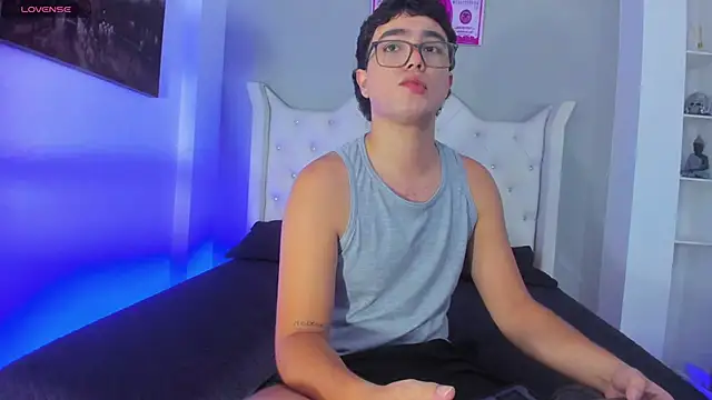 Thiago_Monaco webcam show