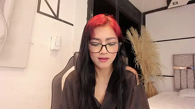 XXX chat uživo modela Nezukoo_1