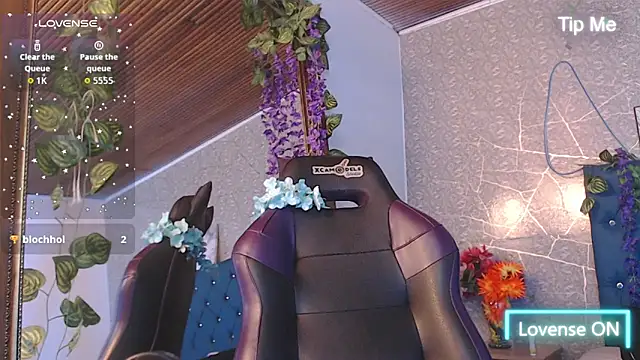 Chatiagp live XXX chat