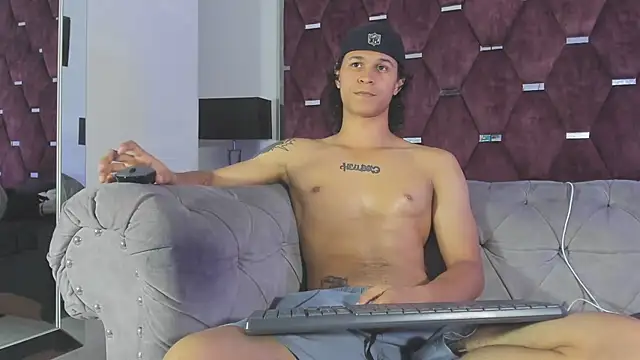 TonyBenedetti Webcam show