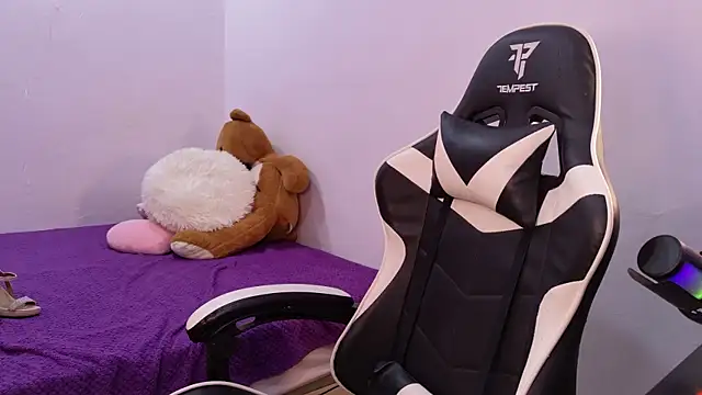 Živý XXX chat miaelite