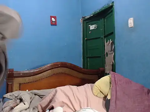 Lauren_baby: απευθείας συνομιλία ΧΧΧ
