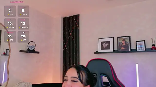 EmmyEvans1's Live XXX Chat