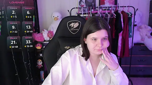 AmyVibess' Live XXX Chat