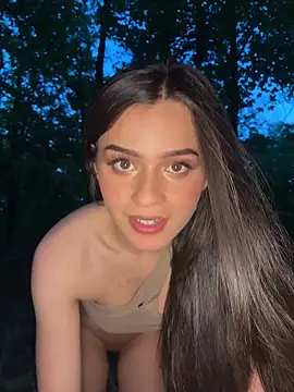 SophiaXJohn Adlı Modelin Canlı XXX Sohbeti