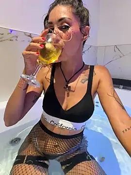 Lalla_Amani's Live XXX Chat