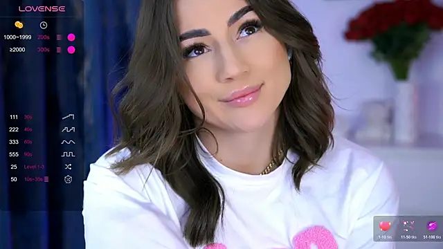 Онлайн чат XXX AishaSins