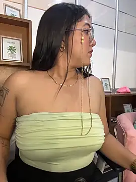 Chloe_Thomsoon_のライブXXXチャット