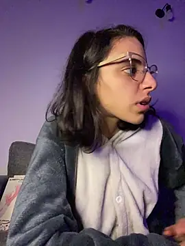 Poison_Ivy_29 Show in webcam