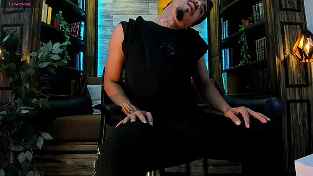 Pokazy przed kamerką – Donovan_Desmond