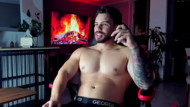 Valenthino_Salvatore's Live Chat Room