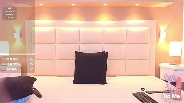 XXX chat uživo modela AngelicaMason