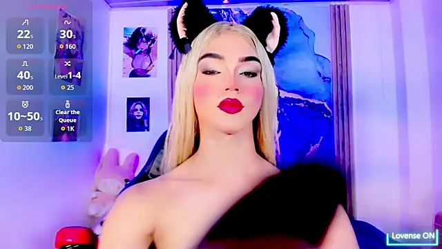 blonde_queen-'s Live XXX Chat