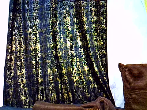 too-cute1 Live XXX-Chat