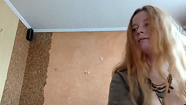 XXX chat uživo modela KateVibe_01