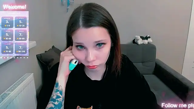 Kitten_Alissa's Live XXX Chat