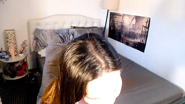 NinaDOM4CUM Шоу с уебкамера