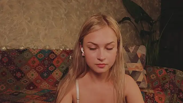 Онлайн чат XXX EternalOphelia