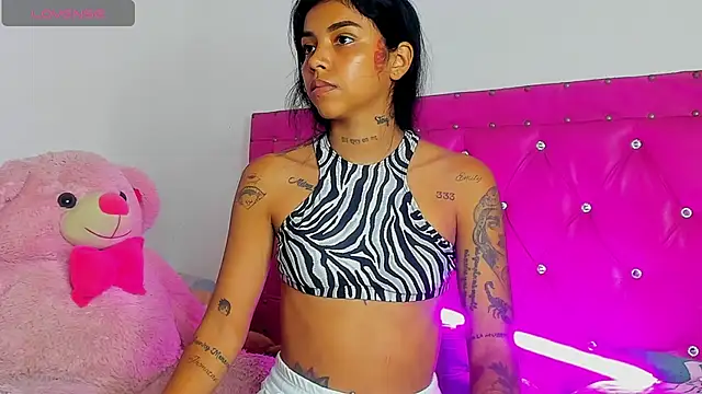 Онлайн чат XXX dahiiangomezz