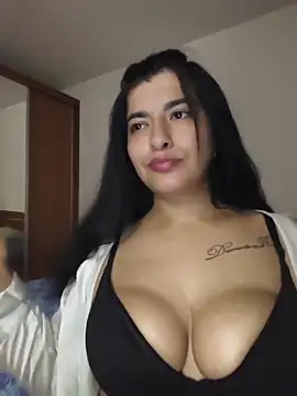 Chat XXX ao vivo de MonikaSeXyDolce