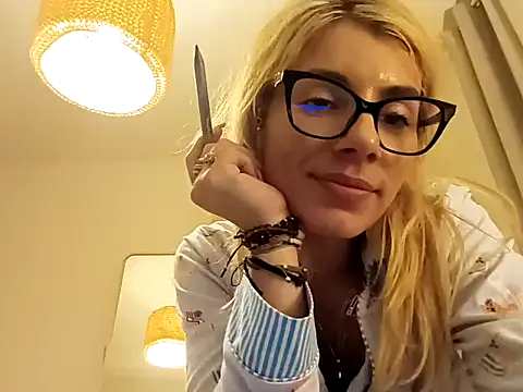 Goddess-Anne webcam show