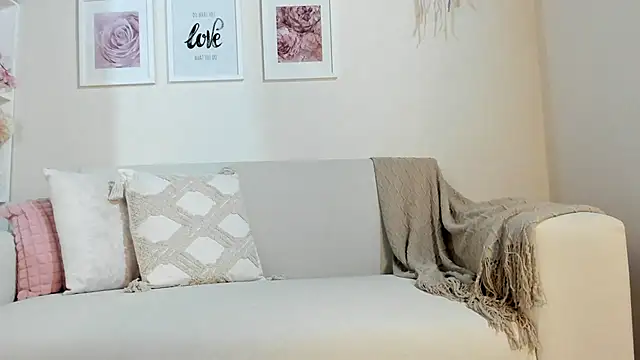Chatroom XXX en direct de Mia_Rosee1