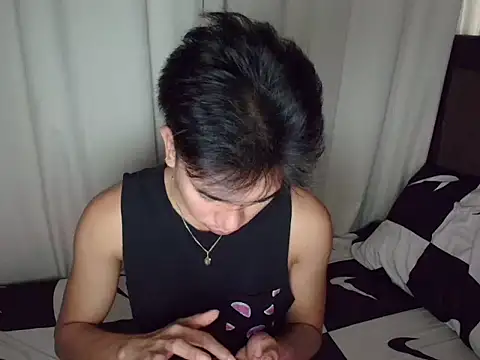 Ur_pinoyhotbrix's Webcam Show