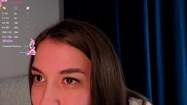 EmmyNoel's Live XXX Chat