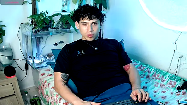 عرض كام Magnuz_Col