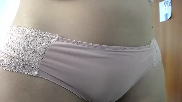 Chatroom XXX en direct de Moon_lunita