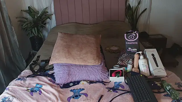 Petite_pepper Webcamshow